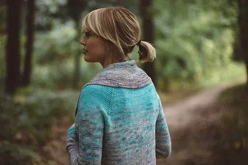 Fade-Friendly Open Cardigan Knitting Pattern