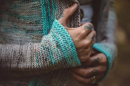 Fade-Friendly Open Cardigan Knitting Pattern