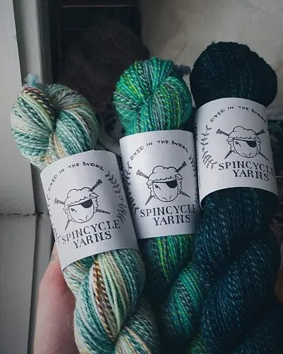 Beginner-friendly Statement Cowl Knitting Pattern