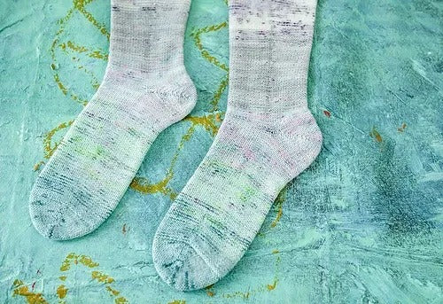 Pom-pom Quarter Socks Knitting Pattern