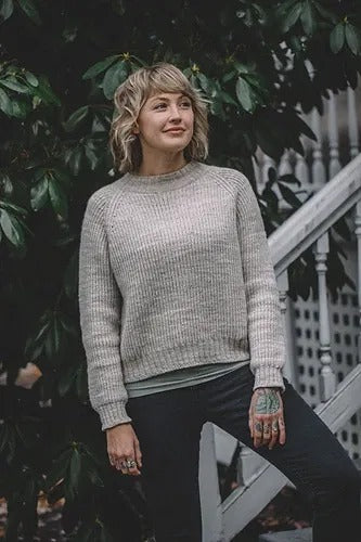 Classic Raglan Pullover Knitting Pattern