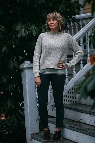 Classic Raglan Pullover Knitting Pattern